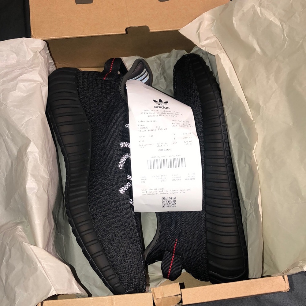 Yeezy Boost 350 V2 Black